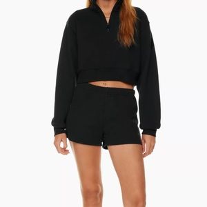 Aritzia TNA Cozy Fleece Perfect High-Rise 3” Sweatshort in Black
